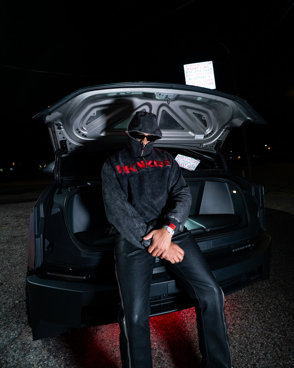 HK Midnight Quarter Zip